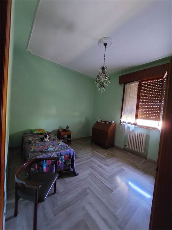 CAMERA 3/4